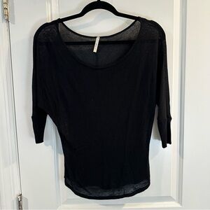 Bella D Lightweight Black 3/4 Sleeve Scoopneck Shirt